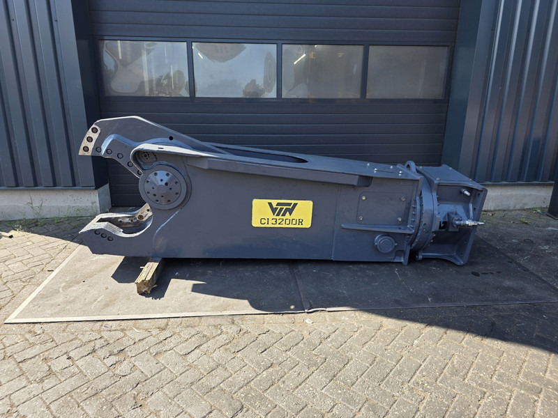 Schrootschaar vtn ci3200R scrap shear labaounty genesis fortress scrap shear schrootschaar - Makaze za rušenje: slika 1 Schrootschaar vtn ci3200R scrap shear labaounty genesis fortress scrap shear schrootschaar - Makaze za rušenje: slika 1