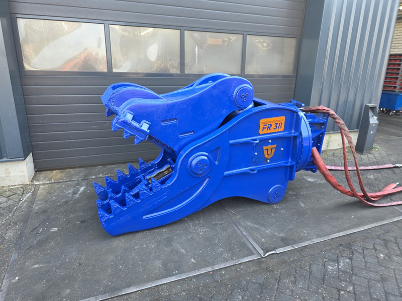 Trevibenne fr 38 vergruizer crusher trevibenne - Makaze za rušenje: slika 2 Trevibenne fr 38 vergruizer crusher trevibenne - Makaze za rušenje: slika 2