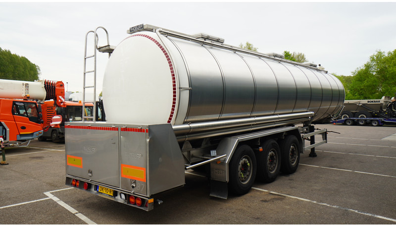 Burg 3 AXLE FOOD TRAILER 38.000 LTR - Poluprikolica cisterna: slika 5 Burg 3 AXLE FOOD TRAILER 38.000 LTR - Poluprikolica cisterna: slika 5