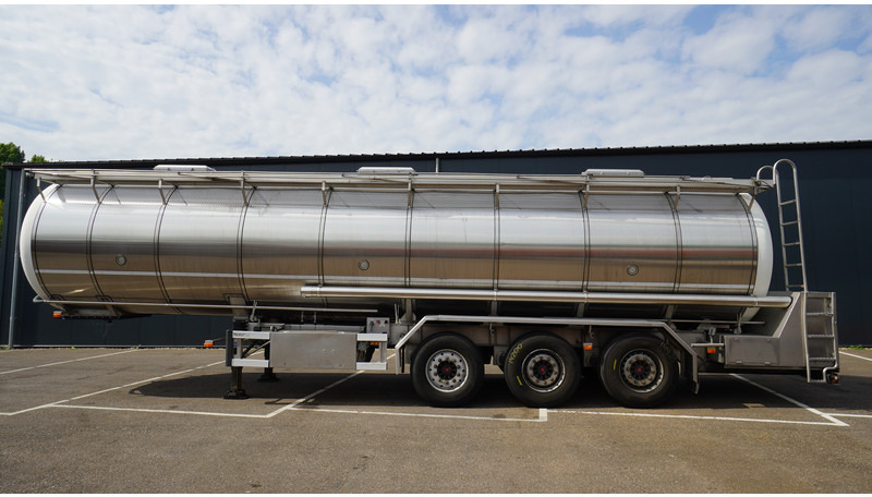 Burg 3 AXLE FOOD TRAILER 38.200LTR - Poluprikolica cisterna: slika 1 Burg 3 AXLE FOOD TRAILER 38.200LTR - Poluprikolica cisterna: slika 1