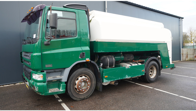 DAF 75.250 FUEL TANK TRUCK 11.300LTR 783.400KM - Kamion cisterna: slika 3 DAF 75.250 FUEL TANK TRUCK 11.300LTR 783.400KM - Kamion cisterna: slika 3