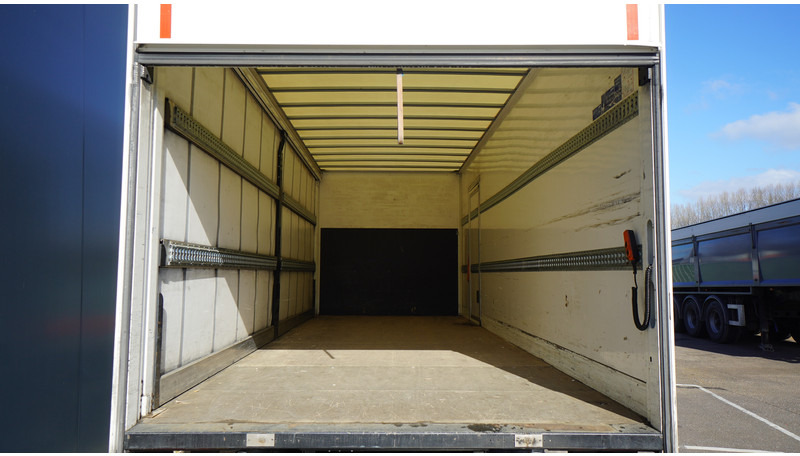 DAF LF 180 CLOSED/CURTAINSIDE 438.000KM - Kamion sa ceradom: slika 5 DAF LF 180 CLOSED/CURTAINSIDE 438.000KM - Kamion sa ceradom: slika 5