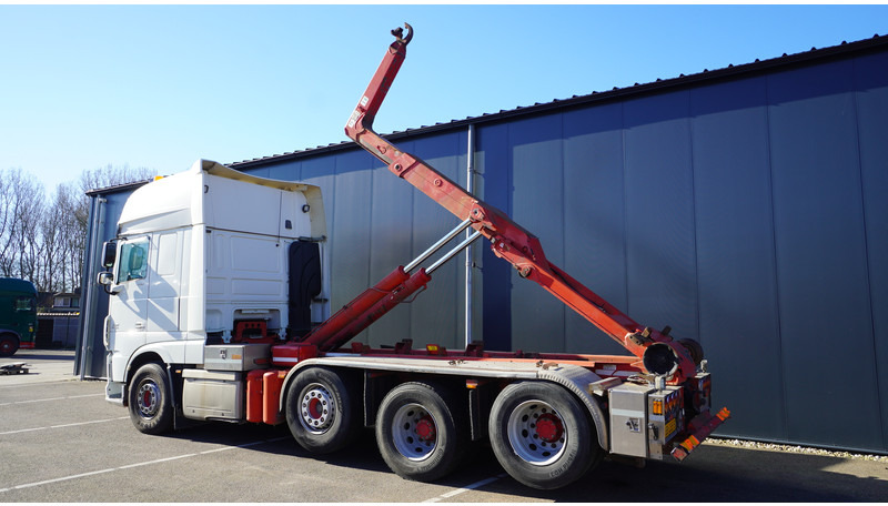 DAF XF460 8X2 HOOKARM SYSTEM TRUCK - Kamion sa hidrauličnom kukom: slika 3 DAF XF460 8X2 HOOKARM SYSTEM TRUCK - Kamion sa hidrauličnom kukom: slika 3
