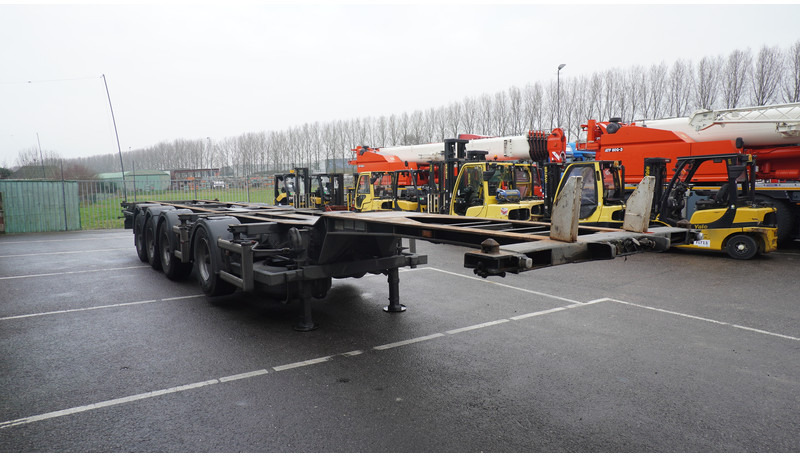Floor 4 AXLE BREAKER CONTAINER TRAILER - Poluprikolica za prevoz kontejnera/ Poluprikolica sa promenjivim sandukom: slika 3 Floor 4 AXLE BREAKER CONTAINER TRAILER - Poluprikolica za prevoz kontejnera/ Poluprikolica sa promenjivim sandukom: slika 3