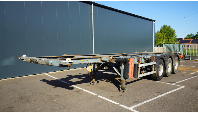 Groenewegen 3 AXLE CONTAINER TRANSPORT TRAILER - Poluprikolica za prevoz kontejnera/ Poluprikolica sa promenjivim sandukom: slika 2 Groenewegen 3 AXLE CONTAINER TRANSPORT TRAILER - Poluprikolica za prevoz kontejnera/ Poluprikolica sa promenjivim sandukom: slika 2