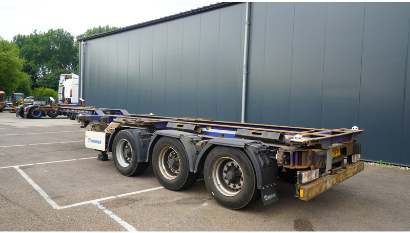 Krone 3 AXLE CONTAINER TRANSPORT TRAILER EXTENDABLE 45 FT - Poluprikolica za prevoz kontejnera/ Poluprikolica sa promenjivim sandukom: slika 4 Krone 3 AXLE CONTAINER TRANSPORT TRAILER EXTENDABLE 45 FT - Poluprikolica za prevoz kontejnera/ Poluprikolica sa promenjivim sandukom: slika 4