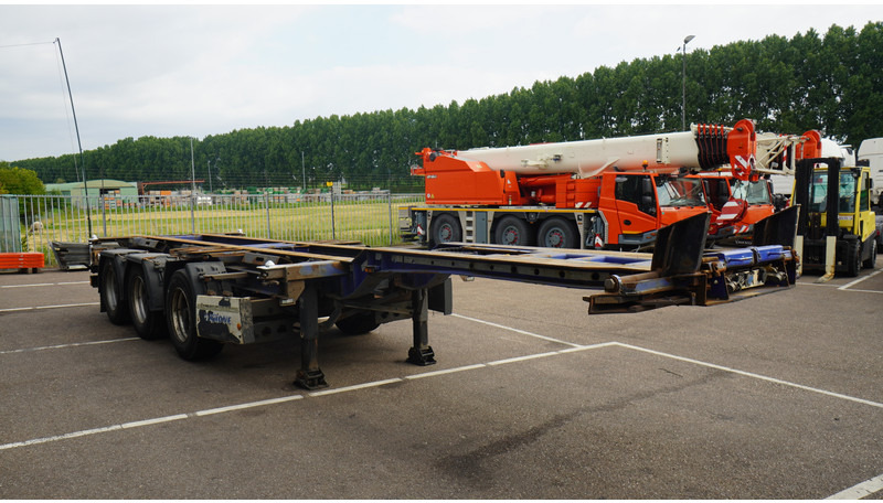 Krone 3 AXLE CONTAINER TRANSPORT TRAILER EXTENDABLE 45 FT - Poluprikolica za prevoz kontejnera/ Poluprikolica sa promenjivim sandukom: slika 3 Krone 3 AXLE CONTAINER TRANSPORT TRAILER EXTENDABLE 45 FT - Poluprikolica za prevoz kontejnera/ Poluprikolica sa promenjivim sandukom: slika 3