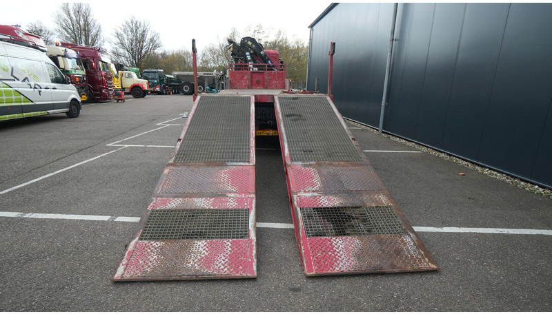 MAN TGA 35.400 8X4 MACHINE/CAR TRANSPORT WITH HIAB 244 EP-4 HI-DUO CRANE 364.000KM - Kamion sa dizalicom: slika 5 MAN TGA 35.400 8X4 MACHINE/CAR TRANSPORT WITH HIAB 244 EP-4 HI-DUO CRANE 364.000KM - Kamion sa dizalicom: slika 5