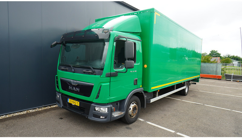 MAN TGL12.180 4X2 CLOSED BOX - Kamion sa zatvorenim sandukom: slika 2 MAN TGL12.180 4X2 CLOSED BOX - Kamion sa zatvorenim sandukom: slika 2
