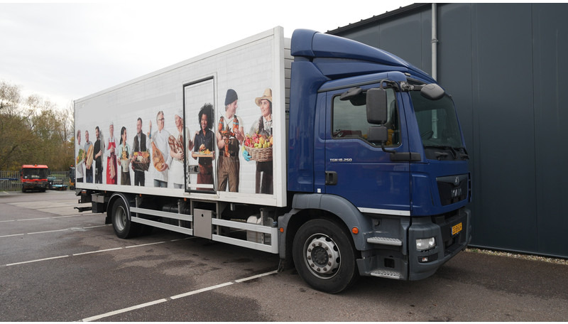 MAN TGM 18.250 FRIGO 328.000KM - Hladnjača: slika 4 MAN TGM 18.250 FRIGO 328.000KM - Hladnjača: slika 4