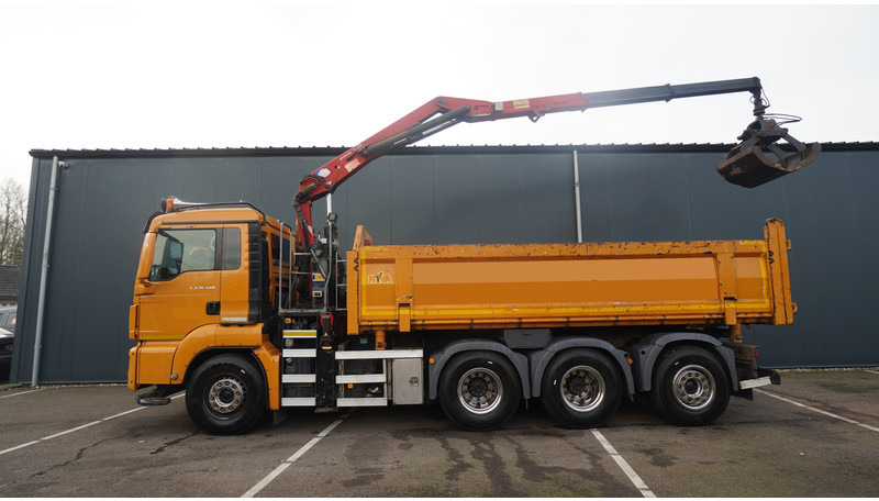 MAN TGS 35-440 8X4 2 SIDE TIPPER WITH HMF Z 1943 CRANE 415.000KM - Kamion sa dizalicom: slika 2 MAN TGS 35-440 8X4 2 SIDE TIPPER WITH HMF Z 1943 CRANE 415.000KM - Kamion sa dizalicom: slika 2