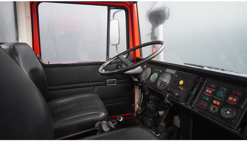 Mercedes-Benz 809 FIRE LADDER TRUCK 13.100KM MANUAL GEARBOX - Vatrogasni kamion: slika 5 Mercedes-Benz 809 FIRE LADDER TRUCK 13.100KM MANUAL GEARBOX - Vatrogasni kamion: slika 5