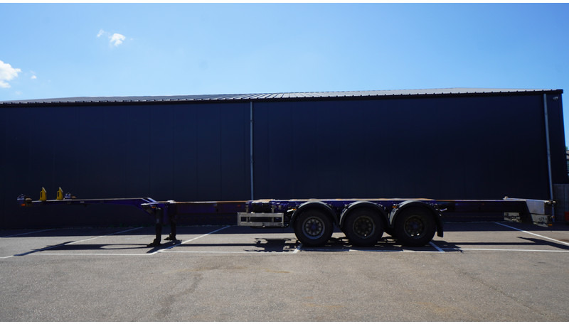 Pacton 3 AXLE CONTAINER TRANSPORT TRAILER EXTENDABLE 45 FT - Poluprikolica za prevoz kontejnera/ Poluprikolica sa promenjivim sandukom: slika 1 Pacton 3 AXLE CONTAINER TRANSPORT TRAILER EXTENDABLE 45 FT - Poluprikolica za prevoz kontejnera/ Poluprikolica sa promenjivim sandukom: slika 1