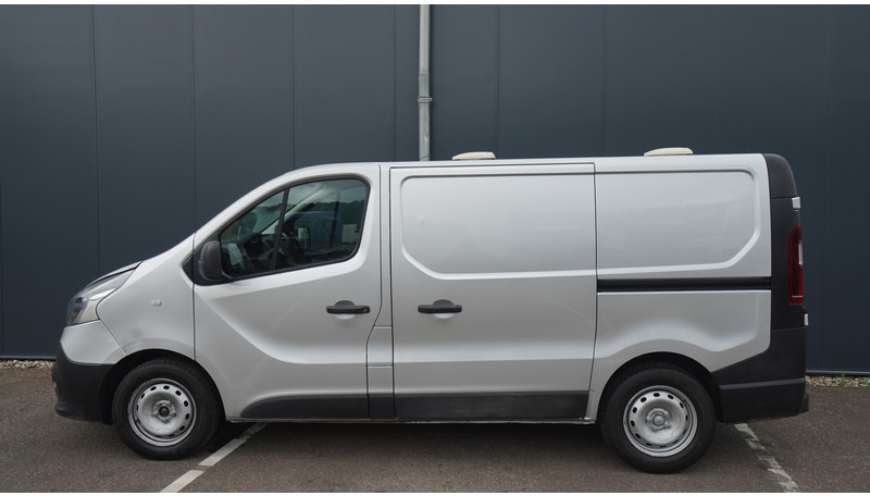 Renault Trafic 95 70KW AIRCO - Dostavno vozilo sa zatvorenim sandukom: slika 1 Renault Trafic 95 70KW AIRCO - Dostavno vozilo sa zatvorenim sandukom: slika 1