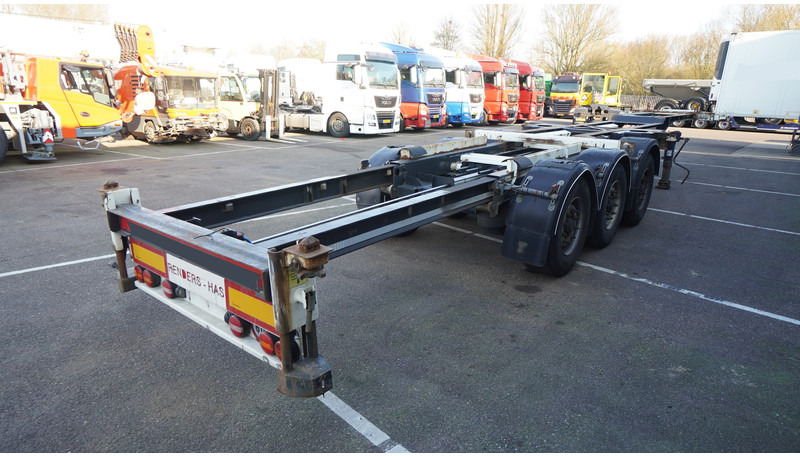 Renders 3 AXLE EXTENDABLE CONTAINER TRANSPORT TRAILER - Poluprikolica za prevoz kontejnera/ Poluprikolica sa promenjivim sandukom: slika 5 Renders 3 AXLE EXTENDABLE CONTAINER TRANSPORT TRAILER - Poluprikolica za prevoz kontejnera/ Poluprikolica sa promenjivim sandukom: slika 5