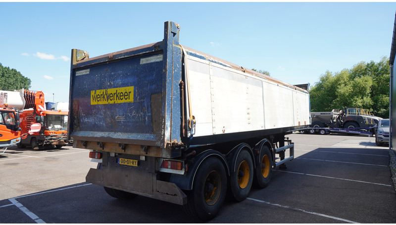 Renders 3 AXLE TIPPER TRAILER - Poluprikolica istovarivača: slika 5 Renders 3 AXLE TIPPER TRAILER - Poluprikolica istovarivača: slika 5