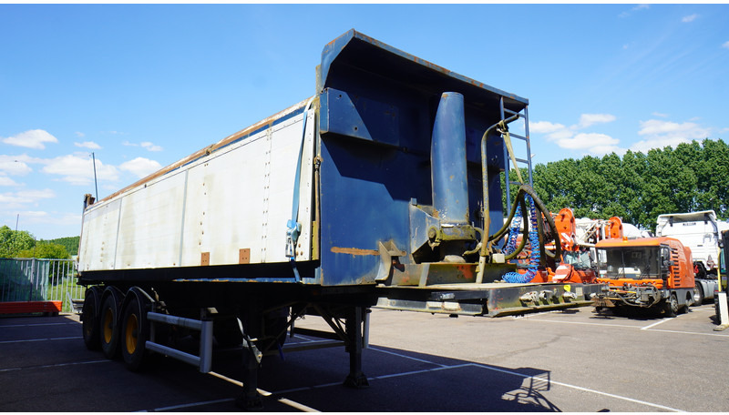 Renders 3 AXLE TIPPER TRAILER - Poluprikolica istovarivača: slika 3 Renders 3 AXLE TIPPER TRAILER - Poluprikolica istovarivača: slika 3