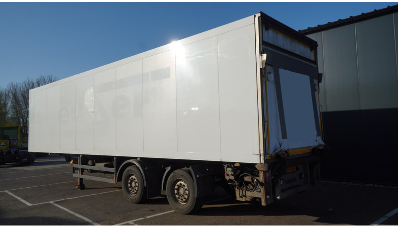 Schmitz Cargobull 2 AXLE FRIGO TRAILER BROKEN COOL ENGINE - Poluprikolica hladnjače: slika 5 Schmitz Cargobull 2 AXLE FRIGO TRAILER BROKEN COOL ENGINE - Poluprikolica hladnjače: slika 5