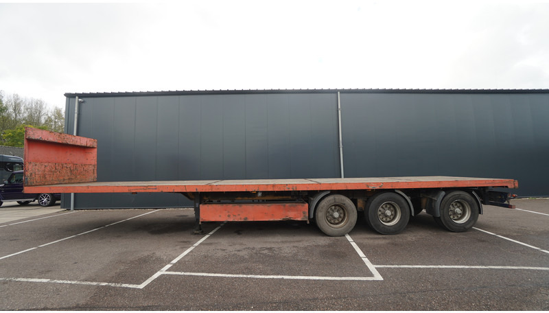 System 3 AXLE FLATBED TRAILER - Plato poluprikolica: slika 1 System 3 AXLE FLATBED TRAILER - Plato poluprikolica: slika 1