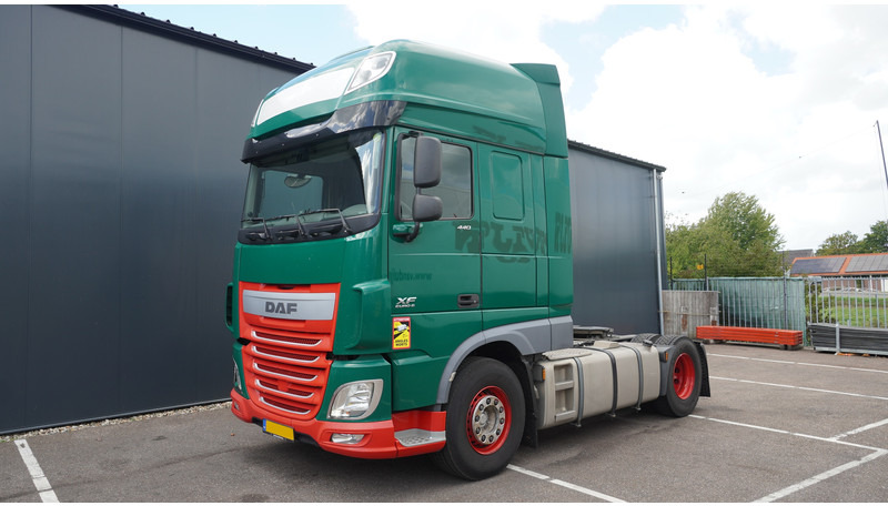 DAF XF 440 SSC EURO 6 823.000 KM - Tegljač: slika 3 DAF XF 440 SSC EURO 6 823.000 KM - Tegljač: slika 3