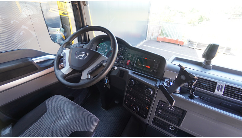 MAN TGX 26.500 6X2 EURO 6 - Tegljač: slika 5 MAN TGX 26.500 6X2 EURO 6 - Tegljač: slika 5