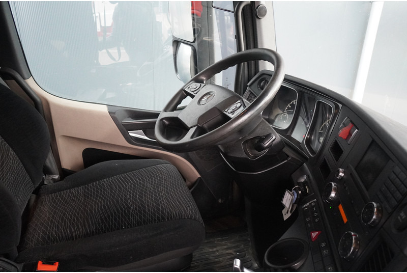 Mercedes-Benz ACTROS 2036 ADR 663.000KM - Tegljač: slika 5 Mercedes-Benz ACTROS 2036 ADR 663.000KM - Tegljač: slika 5