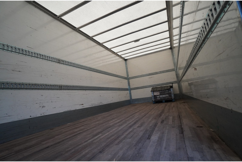 Volvo FL 280 CLOSED BOX BROKEN ENGINE NOT DRIVABLE - Kamion sa zatvorenim sandukom: slika 4 Volvo FL 280 CLOSED BOX BROKEN ENGINE NOT DRIVABLE - Kamion sa zatvorenim sandukom: slika 4