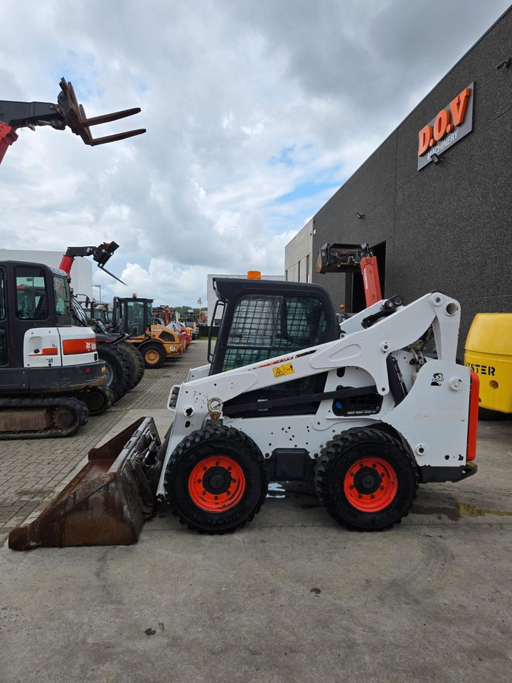 Bobcat S 770 - Utovarivač točkaš: slika 4 Bobcat S 770 - Utovarivač točkaš: slika 4
