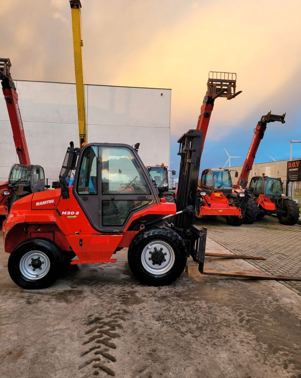 Manitou M30-2 - Dizel viljuškar: slika 4 Manitou M30-2 - Dizel viljuškar: slika 4
