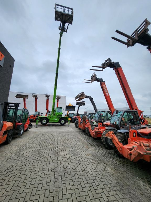 Merlo ROTO 40.25 MCSS - Teleskopski upravljač: slika 2 Merlo ROTO 40.25 MCSS - Teleskopski upravljač: slika 2