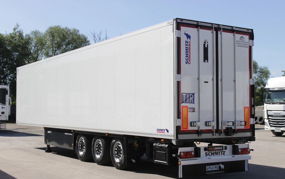 Schmitz Cargobull FP 60 V7 Thermo King SLXi 300 / JAK NOWA / ŚCIANA 7 CM / - Poluprikolica hladnjače: slika 4 Schmitz Cargobull FP 60 V7 Thermo King SLXi 300 / JAK NOWA / ŚCIANA 7 CM / - Poluprikolica hladnjače: slika 4