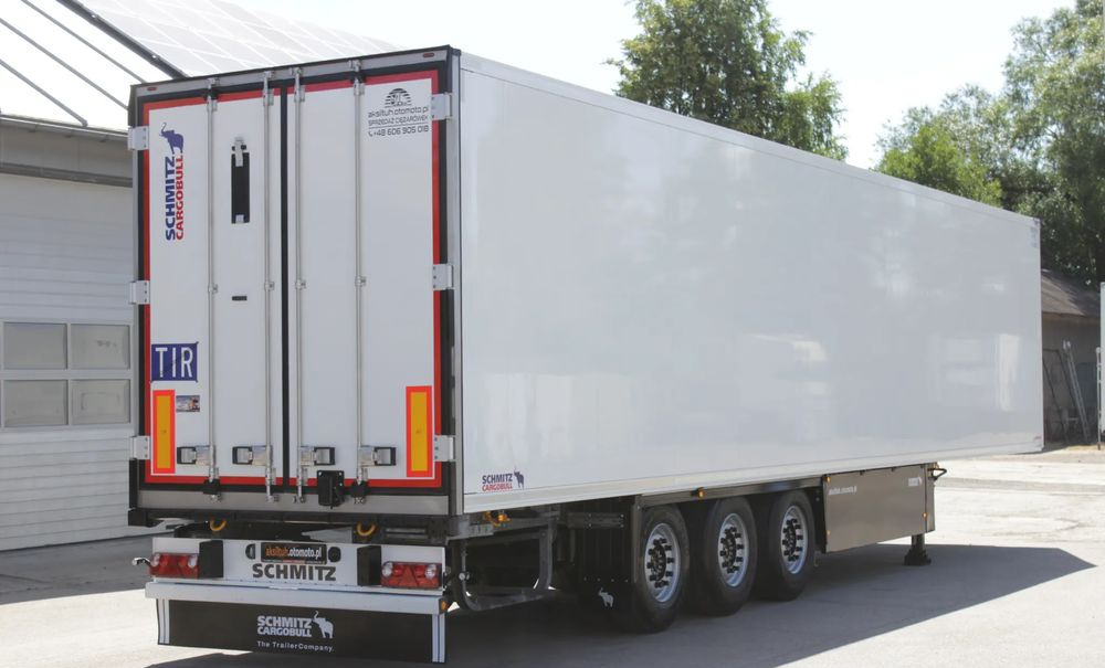 Schmitz Cargobull FP 60 V7 Thermo King SLXi 300 / JAK NOWA / ŚCIANA 7 CM / - Poluprikolica hladnjače: slika 2 Schmitz Cargobull FP 60 V7 Thermo King SLXi 300 / JAK NOWA / ŚCIANA 7 CM / - Poluprikolica hladnjače: slika 2