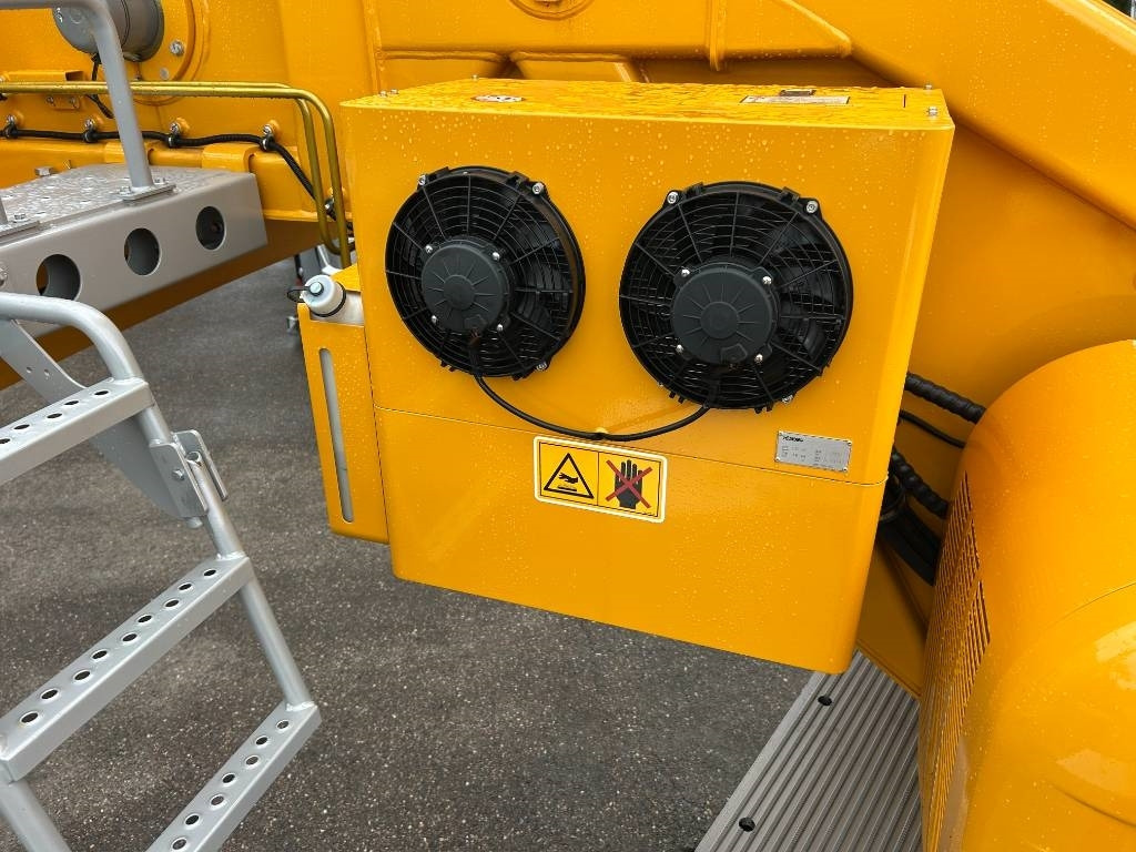 Pokretni kran XCMG XCR70_E: slika 22