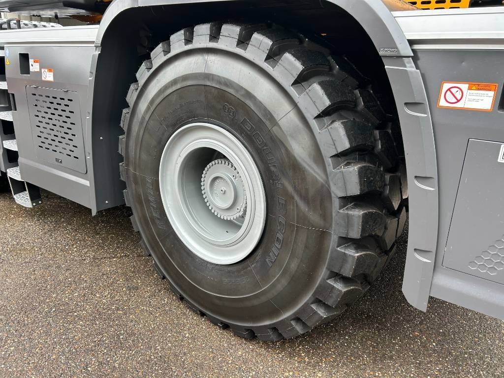 Pokretni kran XCMG XCR70_E: slika 12