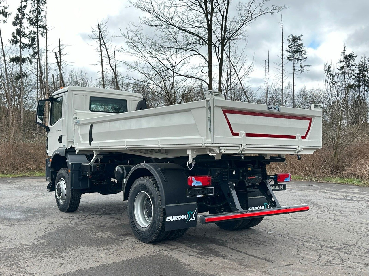 MAN TGM 18.320 4X4 Euro 6e Euromix 3-Seiten-Kipper - Istovarivač: slika 4 MAN TGM 18.320 4X4 Euro 6e Euromix 3-Seiten-Kipper - Istovarivač: slika 4
