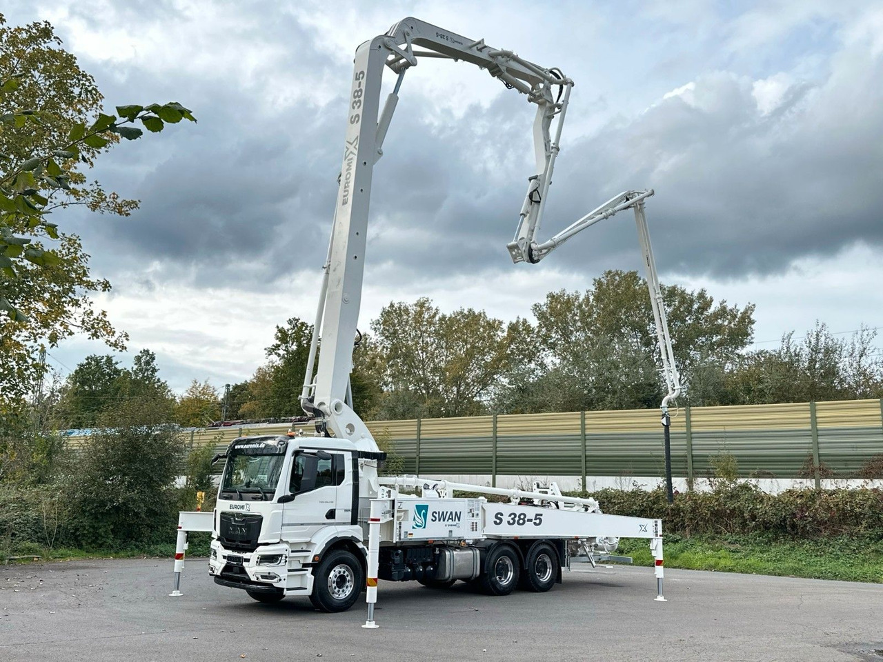 MAN TGS 26.510 6x4 SWAN TSP 38-5 160RZ ( 38m ) - Auto pumpa za beton: slika 2 MAN TGS 26.510 6x4 SWAN TSP 38-5 160RZ ( 38m ) - Auto pumpa za beton: slika 2