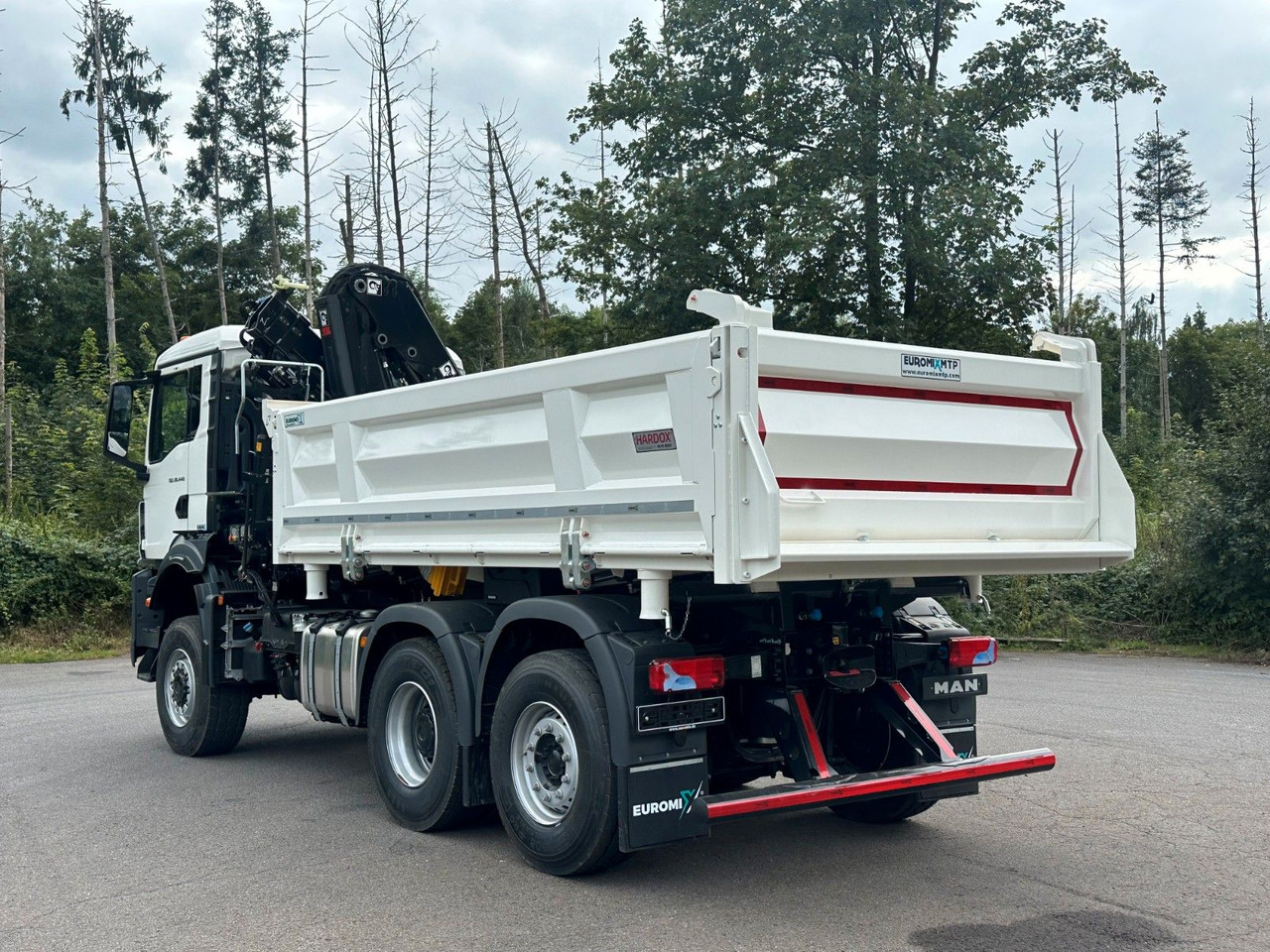 MAN TGS 28.440 6x4-4/3-Seiten- Kipper / Hiab 138-3 - Istovarivač, Kamion sa dizalicom: slika 5 MAN TGS 28.440 6x4-4/3-Seiten- Kipper / Hiab 138-3 - Istovarivač, Kamion sa dizalicom: slika 5