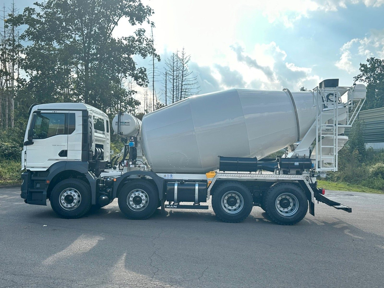 MAN TGS 32.440 8x4 / Euromix MTP EM 9 L - Mikser za beton: slika 4 MAN TGS 32.440 8x4 / Euromix MTP EM 9 L - Mikser za beton: slika 4