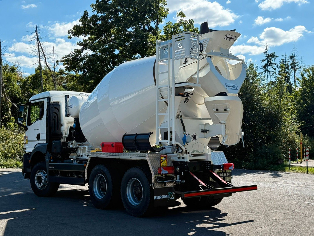 MAN TGS 33.440 / 6X4 Euro6e Euromix MTP EM 7 L - Mikser za beton: slika 4 MAN TGS 33.440 / 6X4 Euro6e Euromix MTP EM 7 L - Mikser za beton: slika 4
