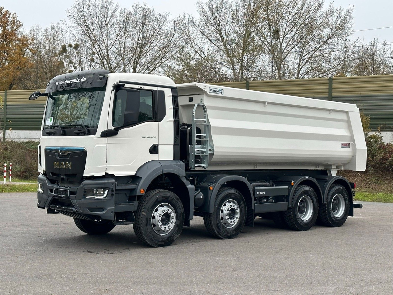 MAN TGS 41.400 8x4 / EUROMIX MTP 20m³/ EURO2 Kipper - Istovarivač: slika 1 MAN TGS 41.400 8x4 / EUROMIX MTP 20m³/ EURO2 Kipper - Istovarivač: slika 1