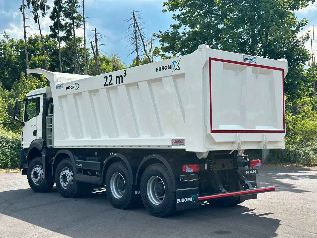 MAN TGS 41.400 8x4 / EUROMIX MTP 22m³/ Eckige Mulde - Istovarivač: slika 4 MAN TGS 41.400 8x4 / EUROMIX MTP 22m³/ Eckige Mulde - Istovarivač: slika 4
