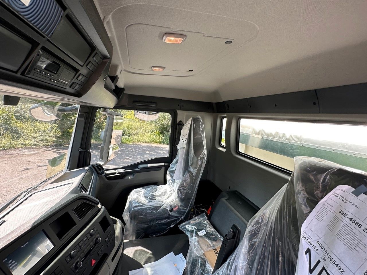 MAN TGS 41.440 8x4 EuromixMTP 3-Seiten-Kipper - Istovarivač: slika 5 MAN TGS 41.440 8x4 EuromixMTP 3-Seiten-Kipper - Istovarivač: slika 5