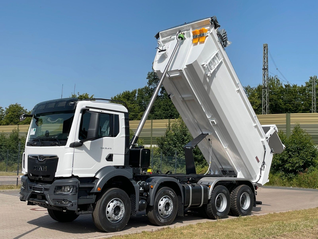 MAN TGS 41.480 8x4 /EuromixMTP /Hydraulische Klapp MAN TGS 41.480 8x4 /EuromixMTP /Hydraulische Klapp - Istovarivač: slika 2 MAN TGS 41.480 8x4 /EuromixMTP /Hydraulische Klapp MAN TGS 41.480 8x4 /EuromixMTP /Hydraulische Klapp - Istovarivač: slika 2