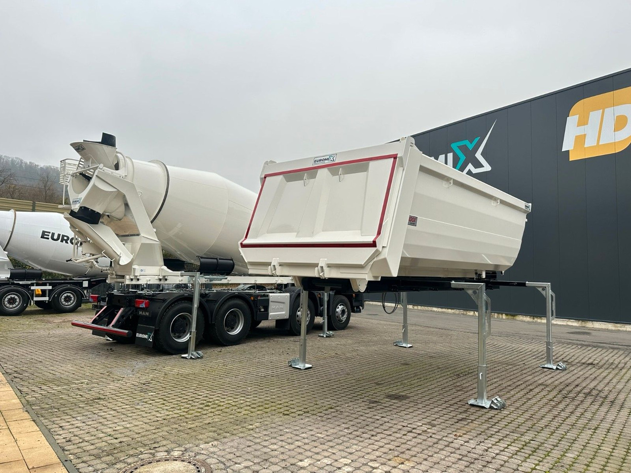 MAN TGS 41.480 8x4 WECHSELSYSTEM KIPPER+MISCHER - Mikser za beton, Promenjivo telo istovarivača: slika 5 MAN TGS 41.480 8x4 WECHSELSYSTEM KIPPER+MISCHER - Mikser za beton, Promenjivo telo istovarivača: slika 5