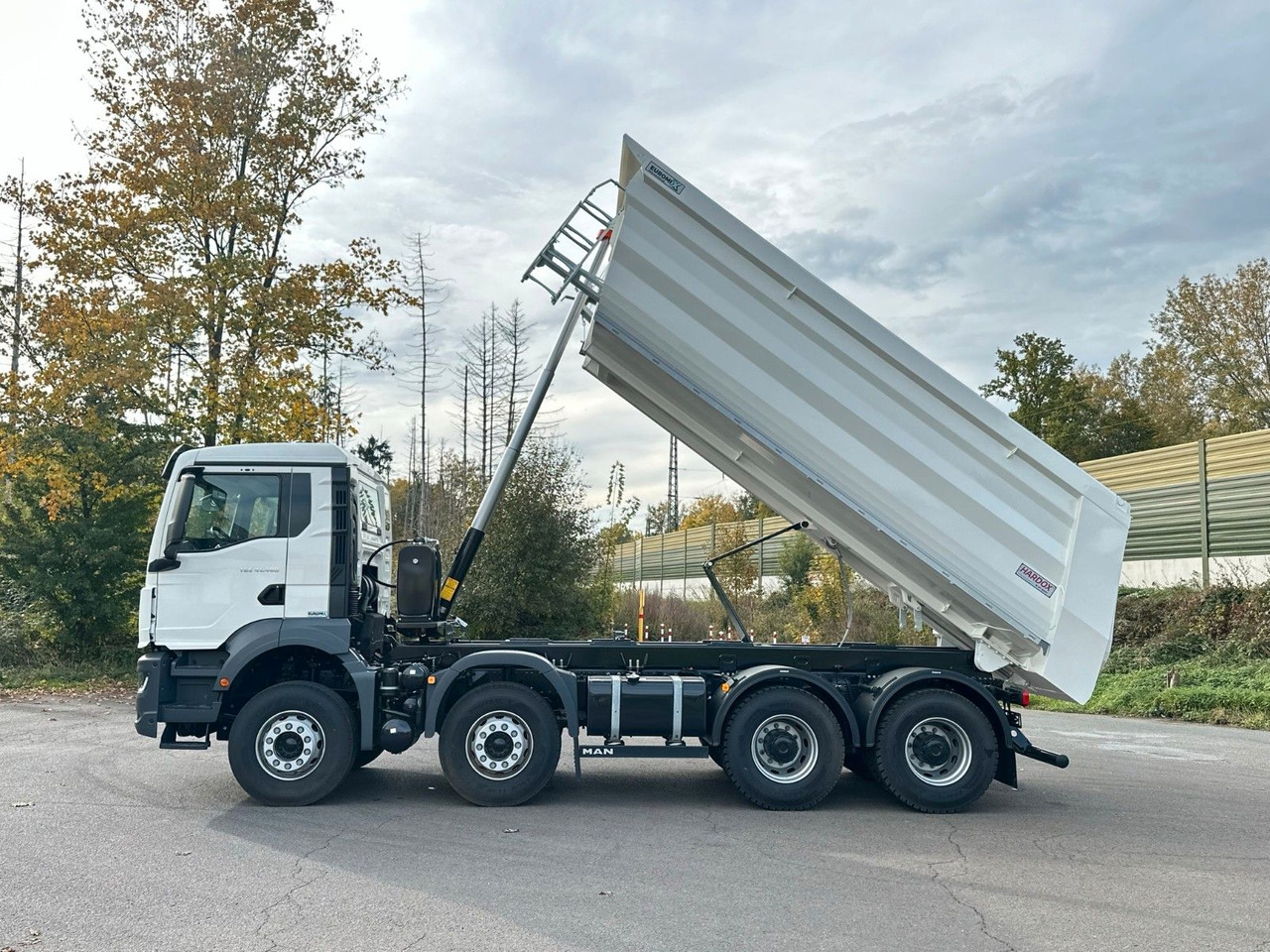 MAN TGS 41.480 BB 8X4 Euromix Mulden Kipper HARDOX MAN TGS 41.480 BB 8X4 Euromix Mulden Kipper HARDOX - Istovarivač: slika 4 MAN TGS 41.480 BB 8X4 Euromix Mulden Kipper HARDOX MAN TGS 41.480 BB 8X4 Euromix Mulden Kipper HARDOX - Istovarivač: slika 4