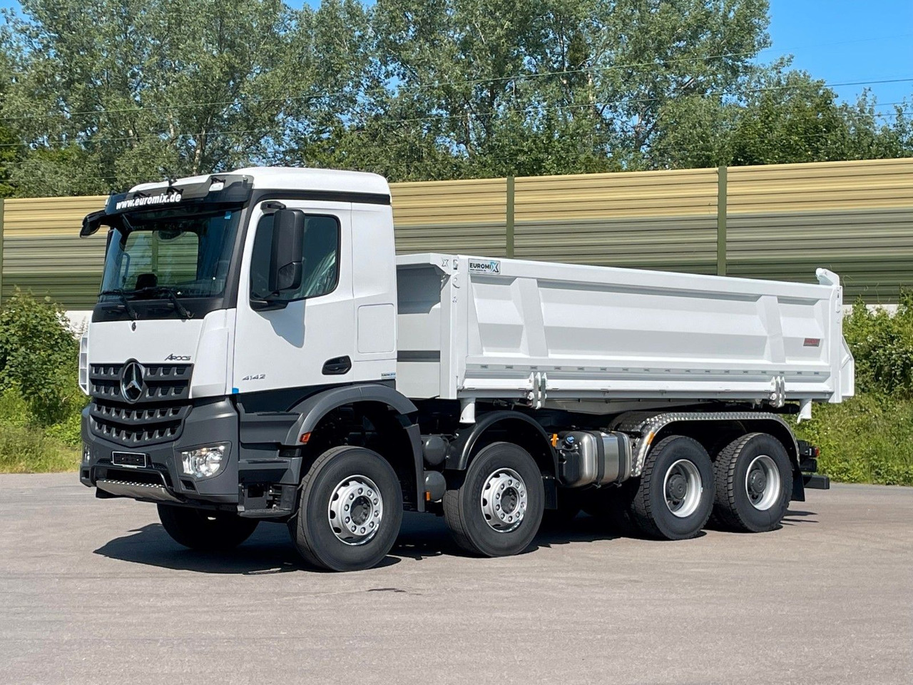 Mercedes-Benz 4145 8X4 Euromix EMT 3-Seiten-Kipper - Istovarivač: slika 2 Mercedes-Benz 4145 8X4 Euromix EMT 3-Seiten-Kipper - Istovarivač: slika 2