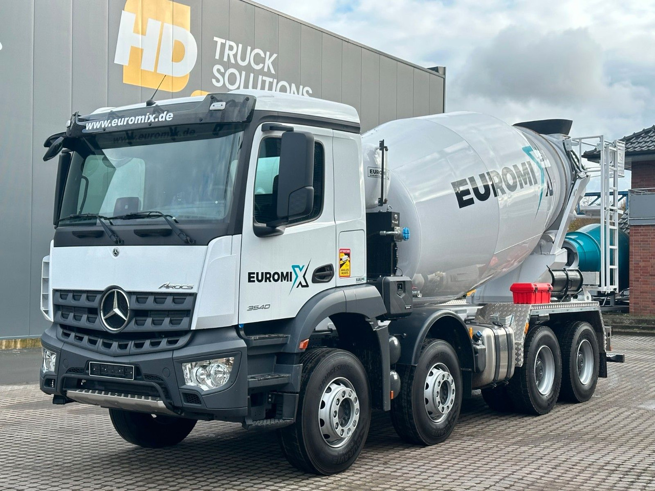 Mercedes-Benz Arocs 5 3540 8x4 EURO 6e EuromixMTP EM 9 L - Mikser za beton: slika 2 Mercedes-Benz Arocs 5 3540 8x4 EURO 6e EuromixMTP EM 9 L - Mikser za beton: slika 2