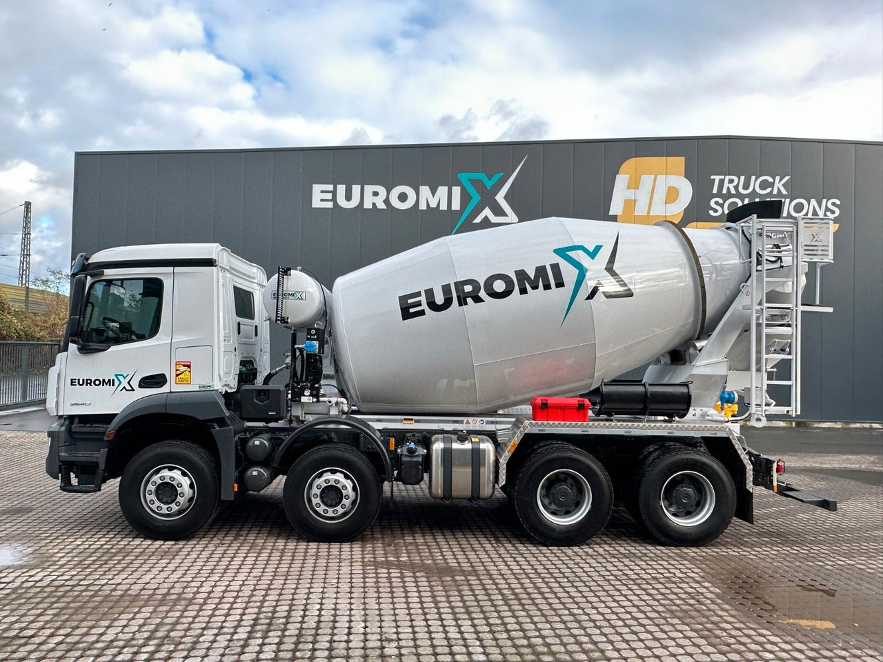 Mercedes-Benz Arocs 5 3540 8x4 EURO 6e EuromixMTP EM 9 L - Mikser za beton: slika 3 Mercedes-Benz Arocs 5 3540 8x4 EURO 6e EuromixMTP EM 9 L - Mikser za beton: slika 3