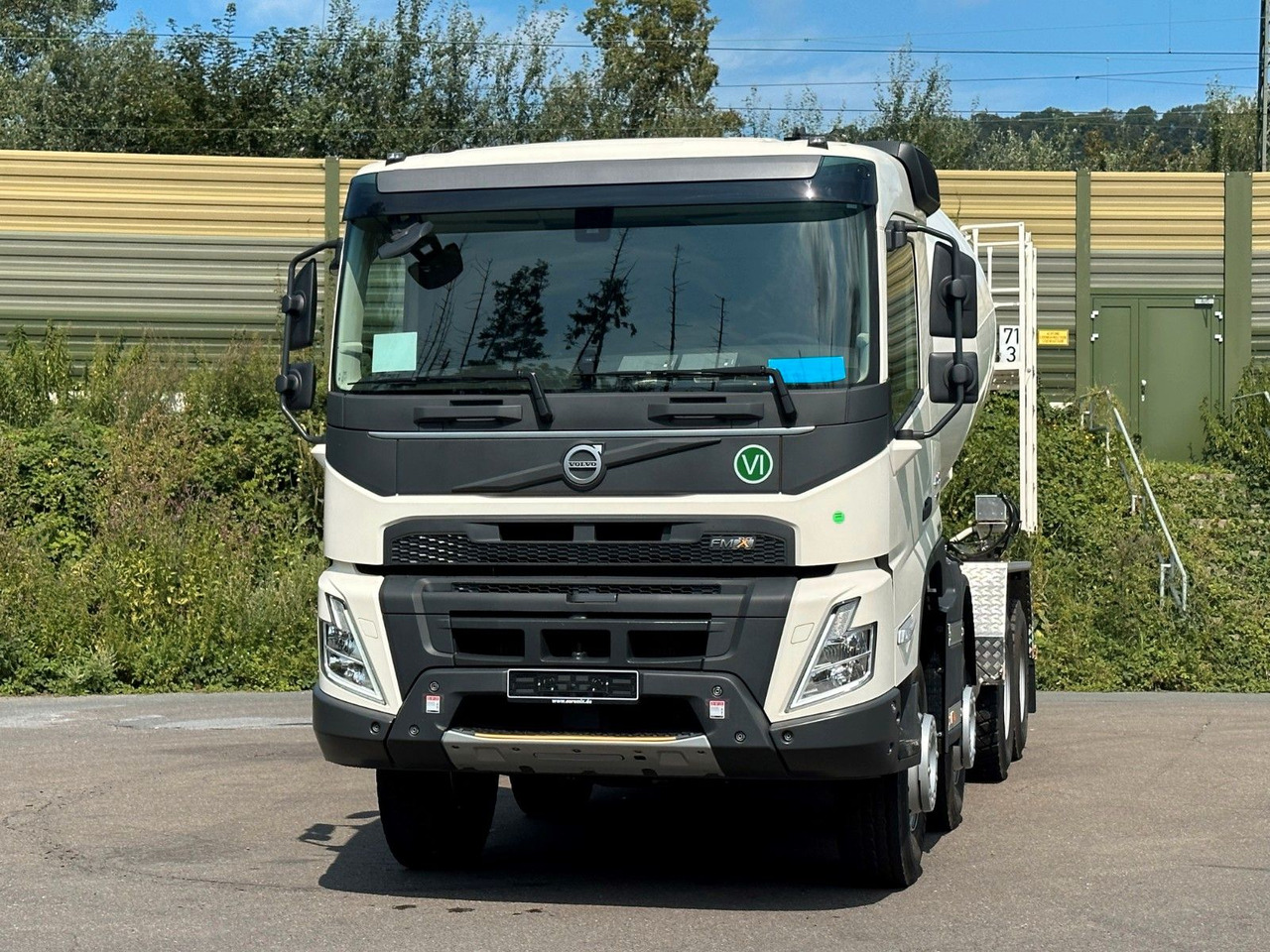 Volvo FMX 460 8x4 / EuromixMTP EM 9 L Euro6e - Mikser za beton: slika 2 Volvo FMX 460 8x4 / EuromixMTP EM 9 L Euro6e - Mikser za beton: slika 2