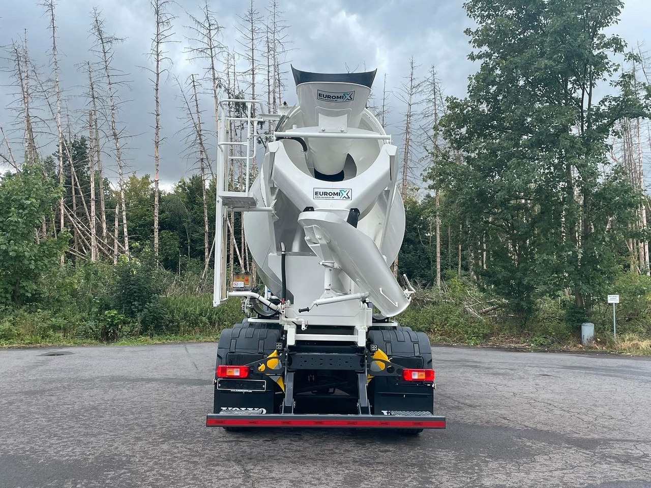 Volvo FMX 500 10x4 / Euromix MTP EM 12 R Euro 6e - Mikser za beton: slika 5 Volvo FMX 500 10x4 / Euromix MTP EM 12 R Euro 6e - Mikser za beton: slika 5